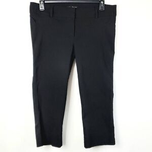 Maurices 15/16 I Am Smart Capri Pants